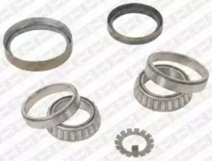 Комплект подшипника ступицы колеса SNR купить