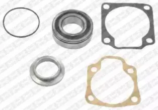 Комплект подшипника ступицы колеса SNR купить