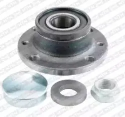 Комплект подшипника ступицы колеса SNR купить