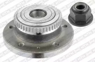 Комплект подшипника ступицы колеса SNR купить