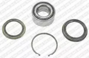Комплект подшипника ступицы колеса SNR купить