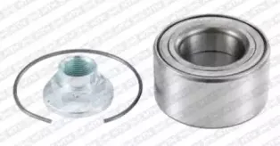 Комплект подшипника ступицы колеса SNR купить