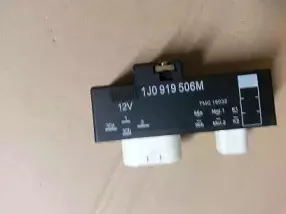 Блок управления, эл. вентилятор (охлаждение двигателя) BUGIAD купить