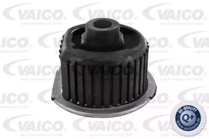 Втулка, балка моста VAICO купить