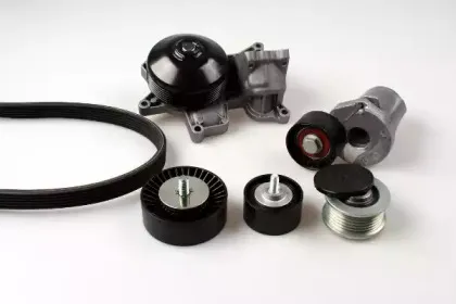 Водяной насос + комплект ручейковых ремней GK купить