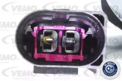 Топливный насос VEMO купить