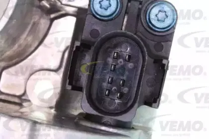 Патрубок дроссельной заслонки VEMO купить