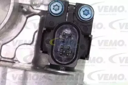 Патрубок дроссельной заслонки VEMO купить