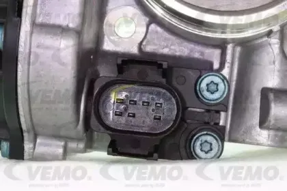 Патрубок дроссельной заслонки VEMO купить