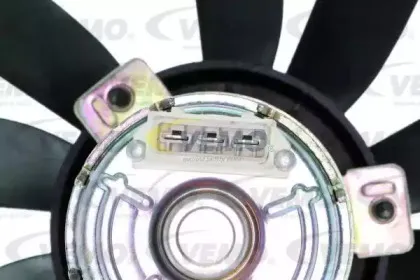 Вентилятор, охлаждение двигателя VEMO купить