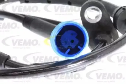 Датчик, частота вращения колеса VEMO купить