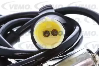 Датчик, частота вращения колеса VEMO купить