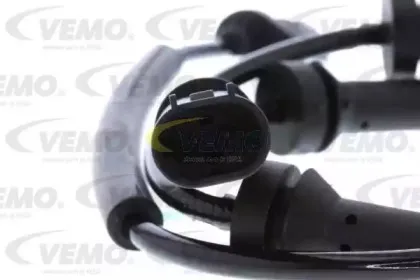 Датчик, частота вращения колеса VEMO купить