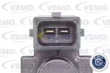 Переключающийся вентиль, перекл. клапан (впуск.газопровод) VEMO купить