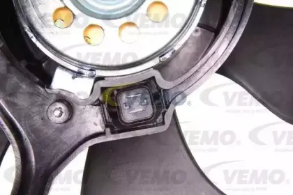 Вентилятор, охлаждение двигателя VEMO купить