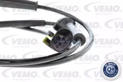 Датчик, частота вращения колеса VEMO купить
