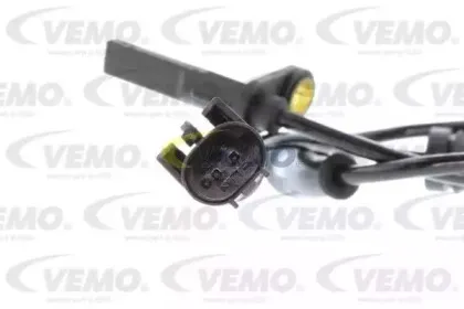 Датчик, частота вращения колеса VEMO купить