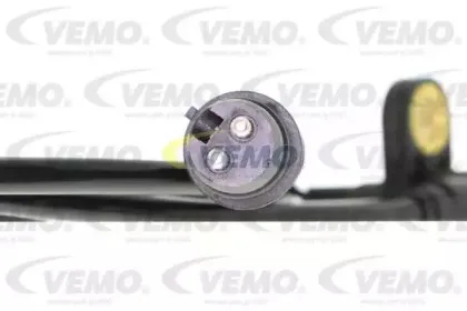 Датчик, частота вращения колеса VEMO купить