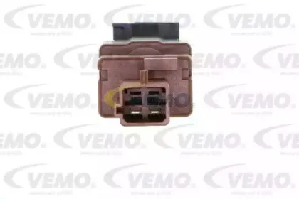 Выключатель, привод сцепления (Tempomat) VEMO купить