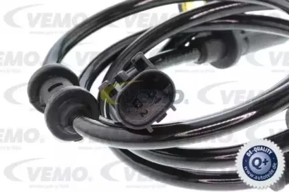 Датчик, частота вращения колеса VEMO купить