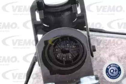 Патрубок дроссельной заслонки VEMO купить