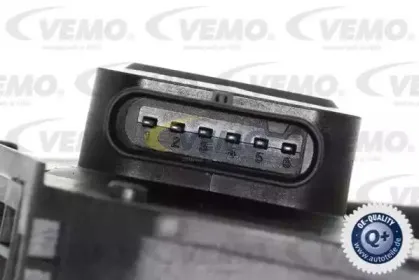 Датчик, положение педали акселератора VEMO купить