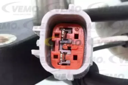 Датчик, частота вращения колеса VEMO купить