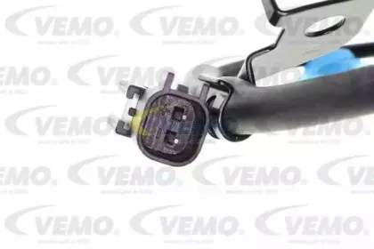 Датчик, частота вращения колеса VEMO купить