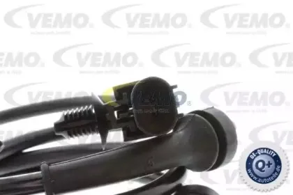 Датчик, частота вращения колеса VEMO купить