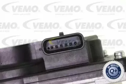 Патрубок дроссельной заслонки VEMO купить
