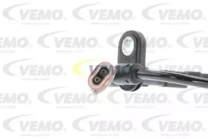 Датчик, частота вращения колеса VEMO купить