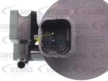 Водяной насос, система очистки окон VEMO купить