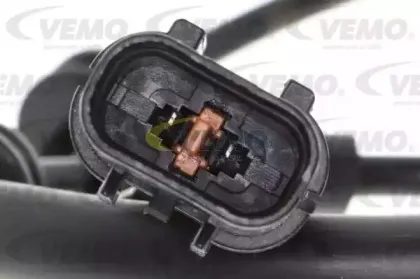Датчик, частота вращения колеса VEMO купить