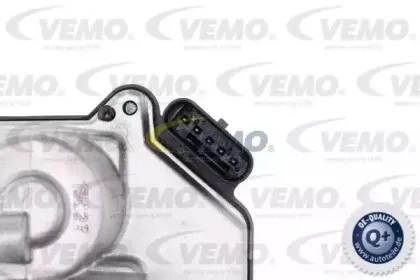 Патрубок дроссельной заслонки VEMO купить