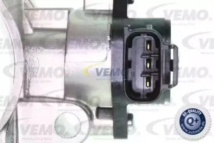 Патрубок дроссельной заслонки VEMO купить