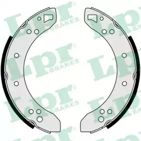 Комплект тормозных колодок LPR купить