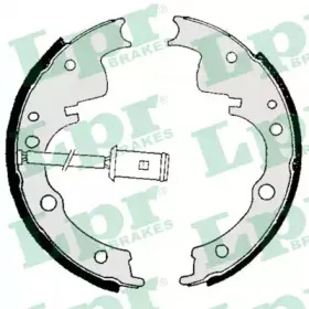 Комплект тормозных колодок LPR купить