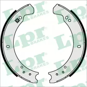 Комплект тормозных колодок LPR купить