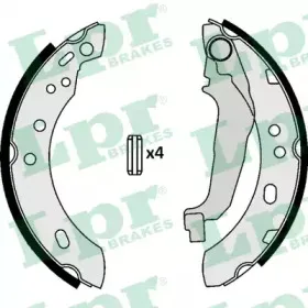 Комплект тормозных колодок LPR купить