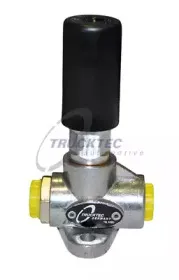 Насос, топливоподающяя система TRUCKTEC AUTOMOTIVE купить