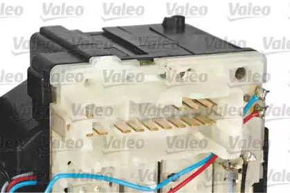 Выключатель на рулевой колонке VALEO купить