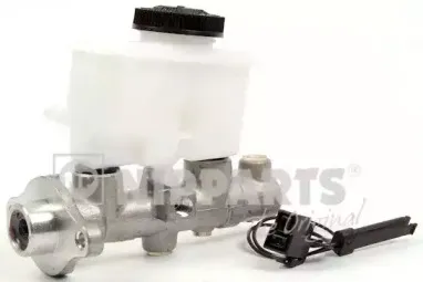 Главный тормозной цилиндр NIPPARTS купить