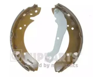 Комплект тормозных колодок NIPPARTS купить