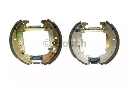 Комплект тормозных колодок BOSCH купить