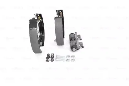 Комплект тормозных колодок BOSCH купить