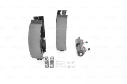 Комплект тормозных колодок BOSCH купить