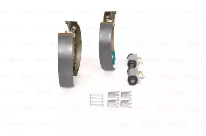 Комплект тормозных колодок BOSCH купить