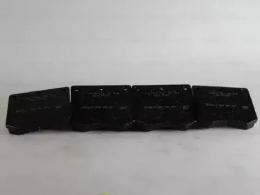 Комплект тормозных колодок, дисковый тормоз BOSCH купить