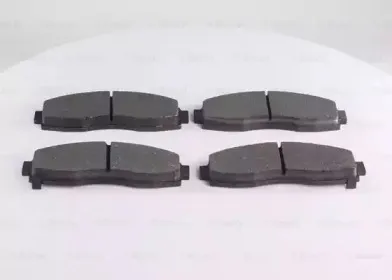 Комплект тормозных колодок, дисковый тормоз BOSCH купить