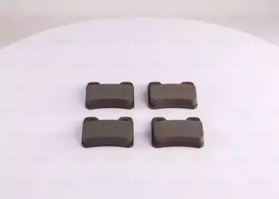 Комплект тормозных колодок, дисковый тормоз BOSCH купить